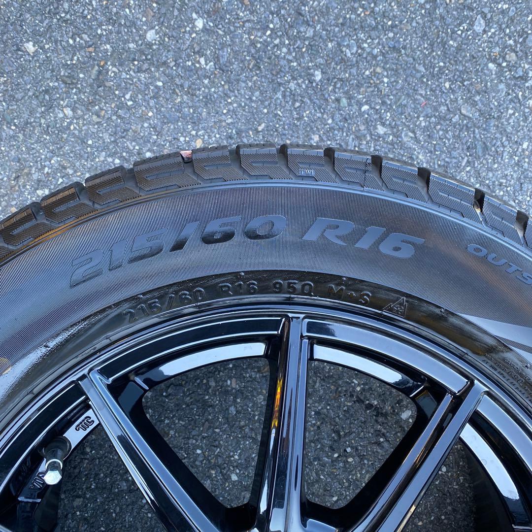 中古溝ありピレリスタッドレスセット215/60R16ヴェゼル、CX-3等
