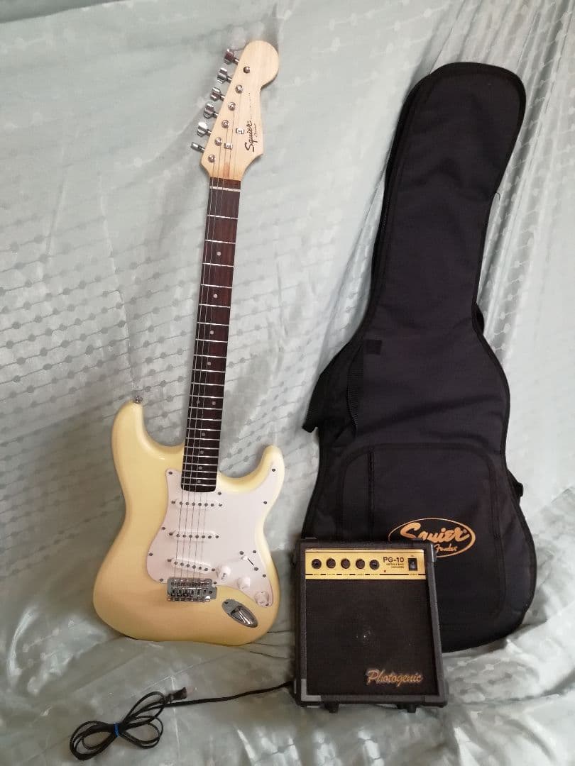 エレキギター フェンダー