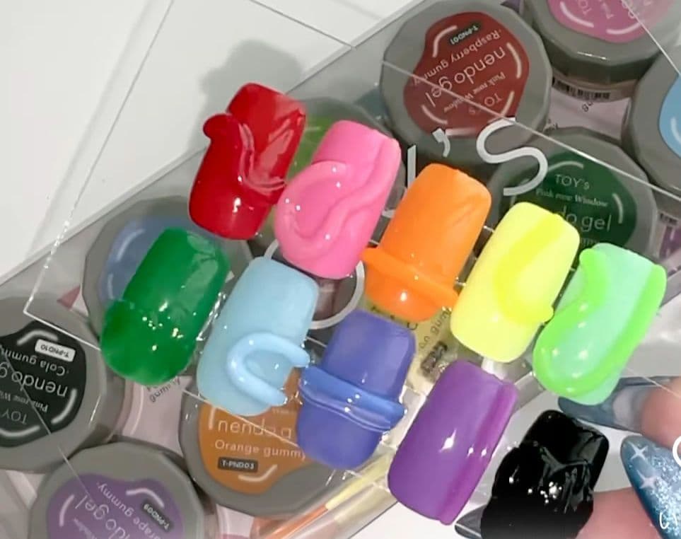 粘土ジェル トイズバイアイニティ　箱無し