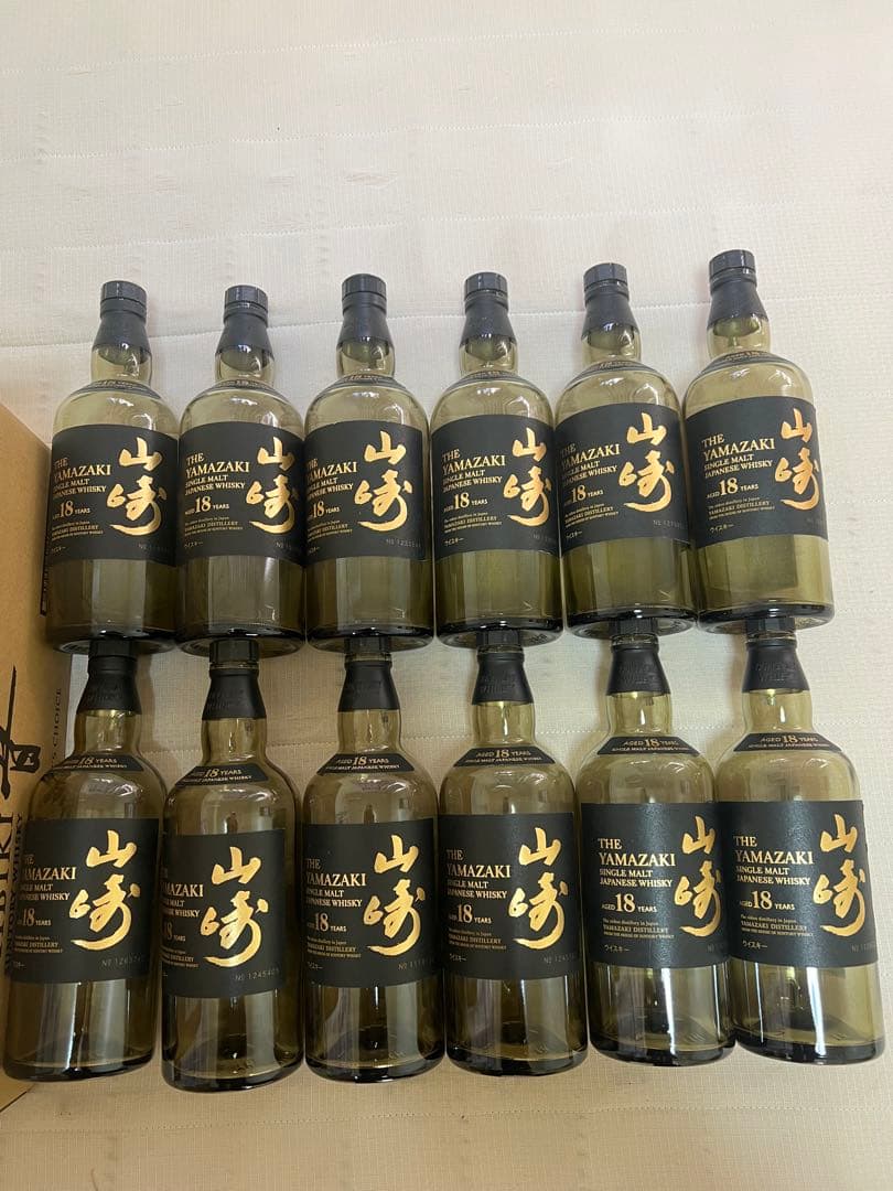 サントリー山崎18年2行ラベル空ビン12本セット