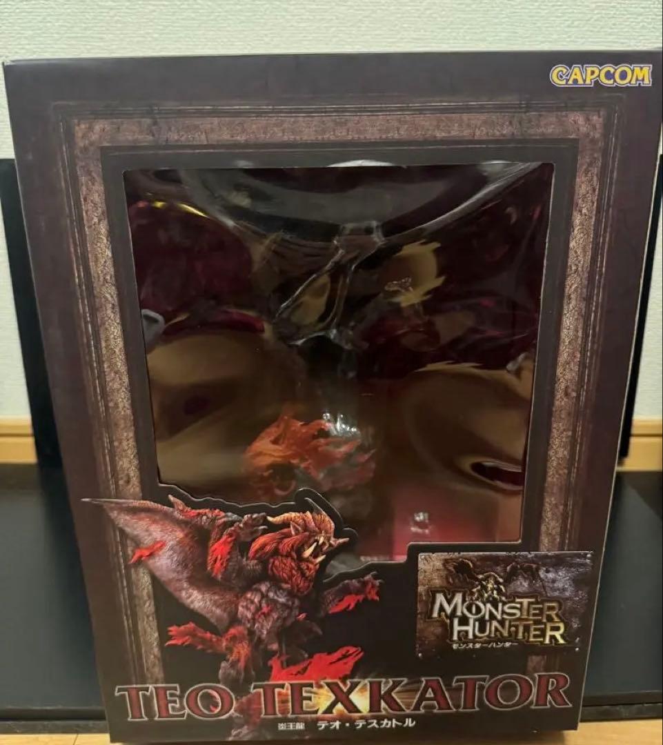 モンスターハンターフィギュア　クリエイターズモデル　テオ・テスカトル　初版