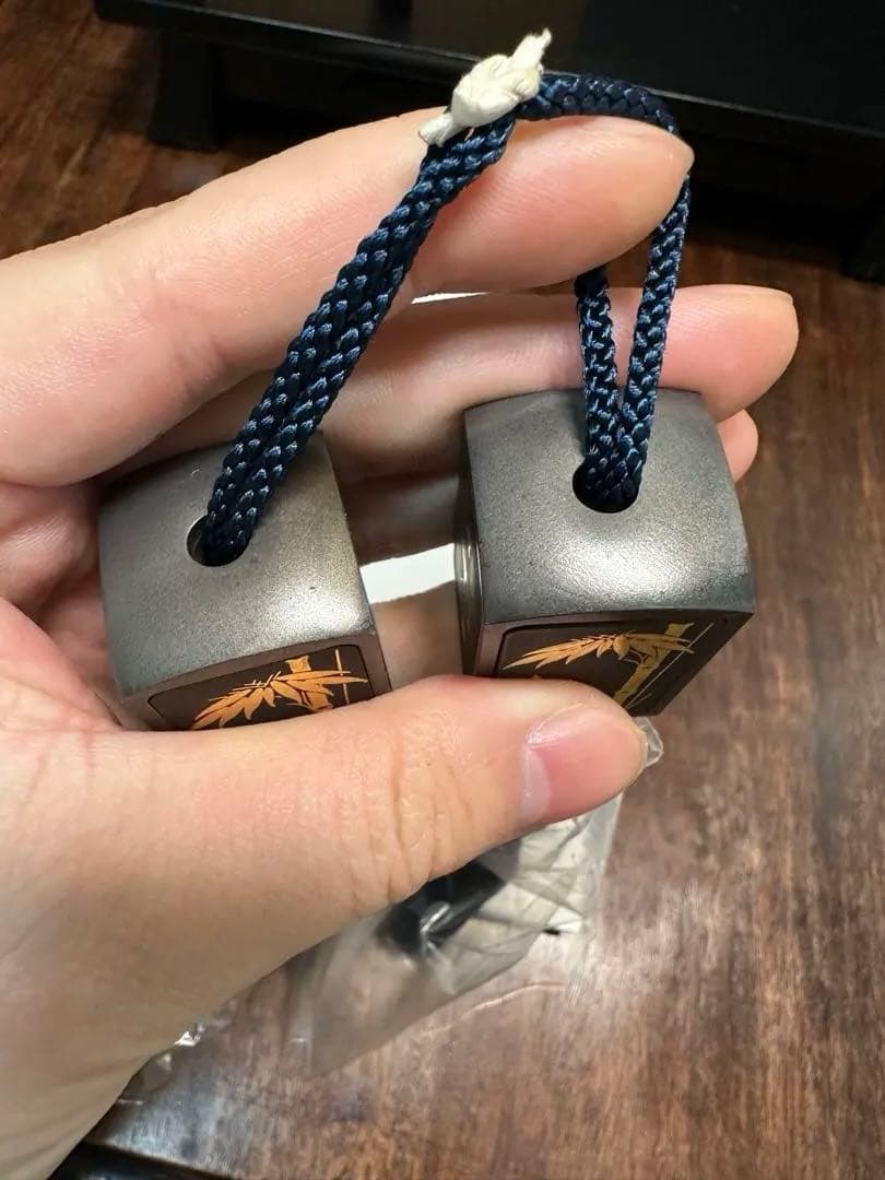 鉄地金象嵌　掛け軸　風鎮　骨董　古美術