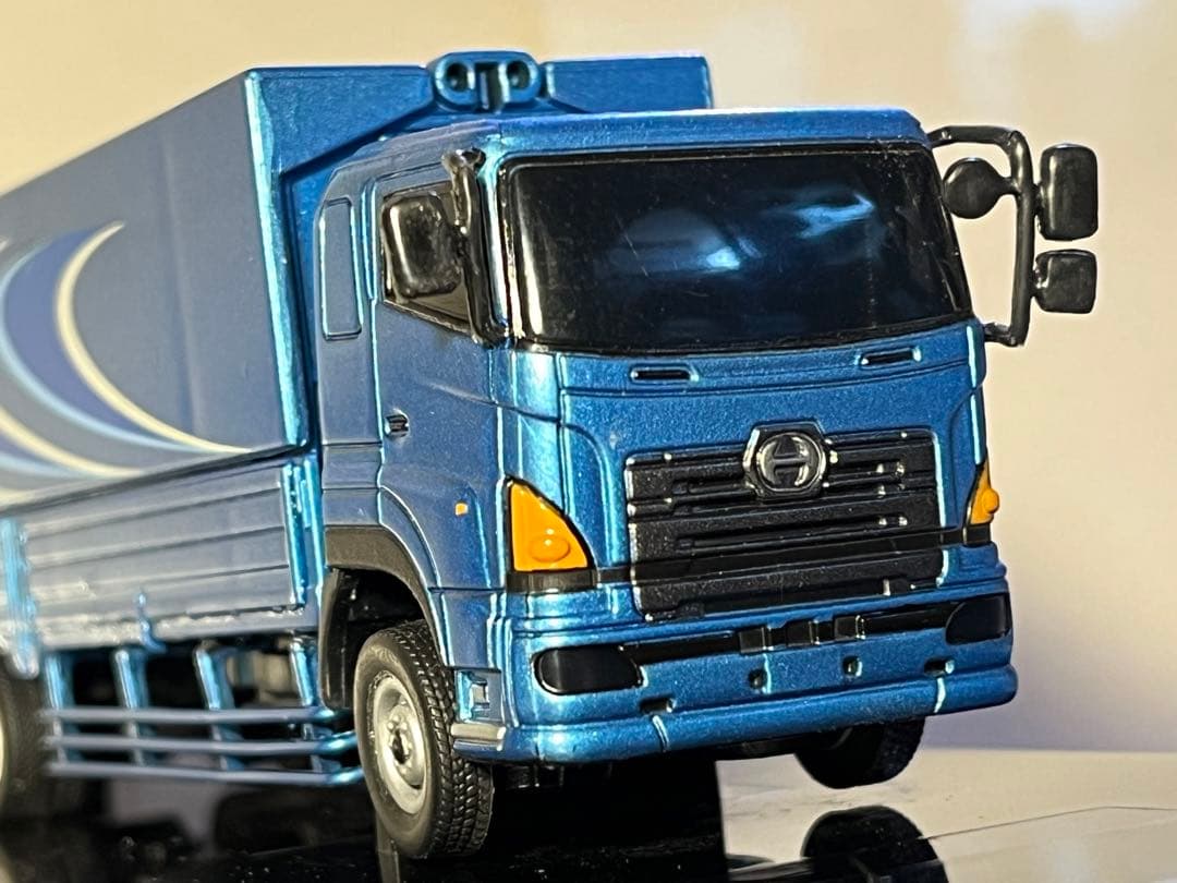 日野　プロフィア　模型