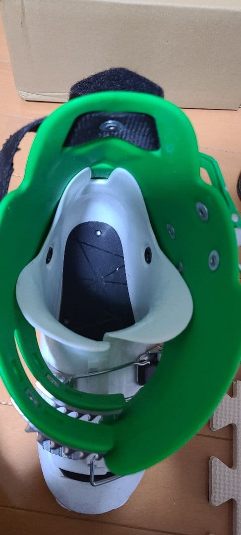 スキーブーツ　ジュニア　ダルベロ