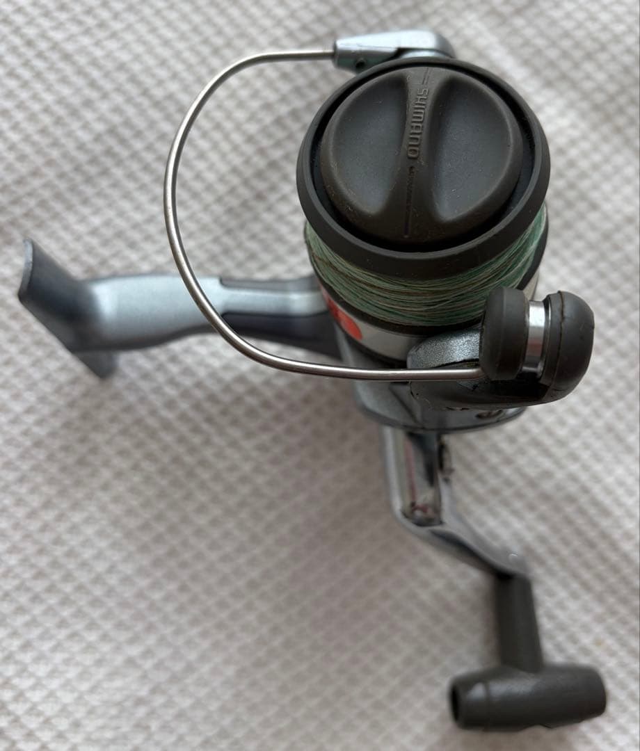 SHIMANO HOLIDAY SPIN 2000 リール