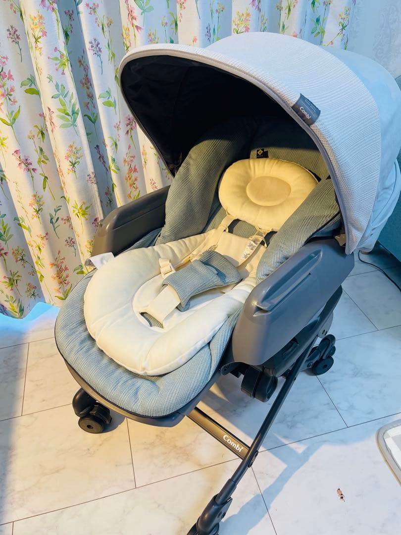 Combi ネムリラ　AUTO SWING BEDi Longミンティブルー