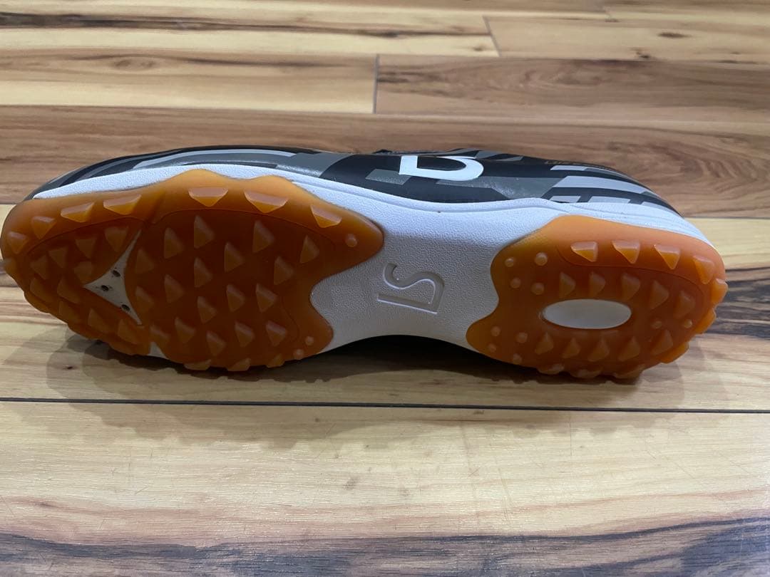 特価‼︎LUZ ターフシューズ　27.5