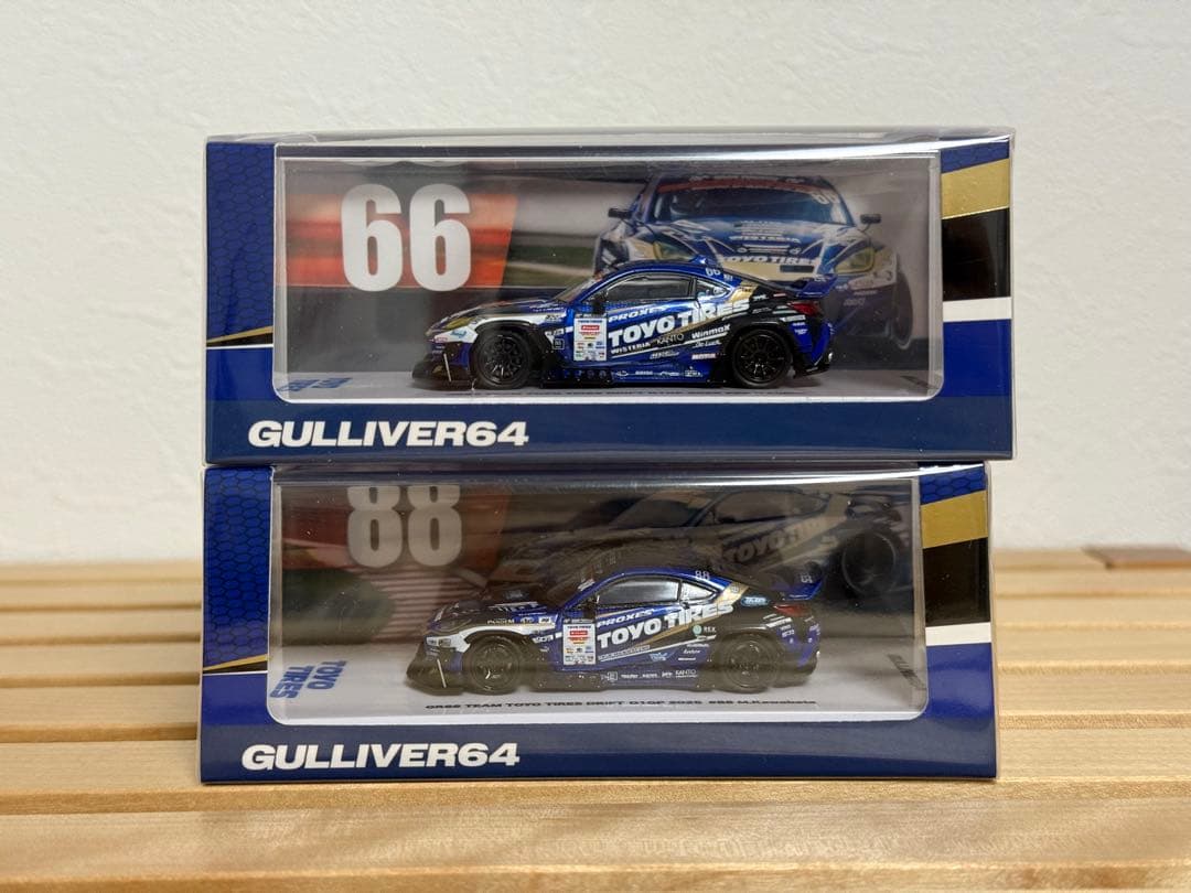 GULLIVER64 1/64 GR86 TOYOTIRE66&88 2台セット