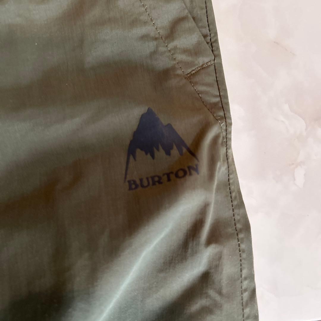Burton 迷彩 スノーウェア ジャケットとパンツセット