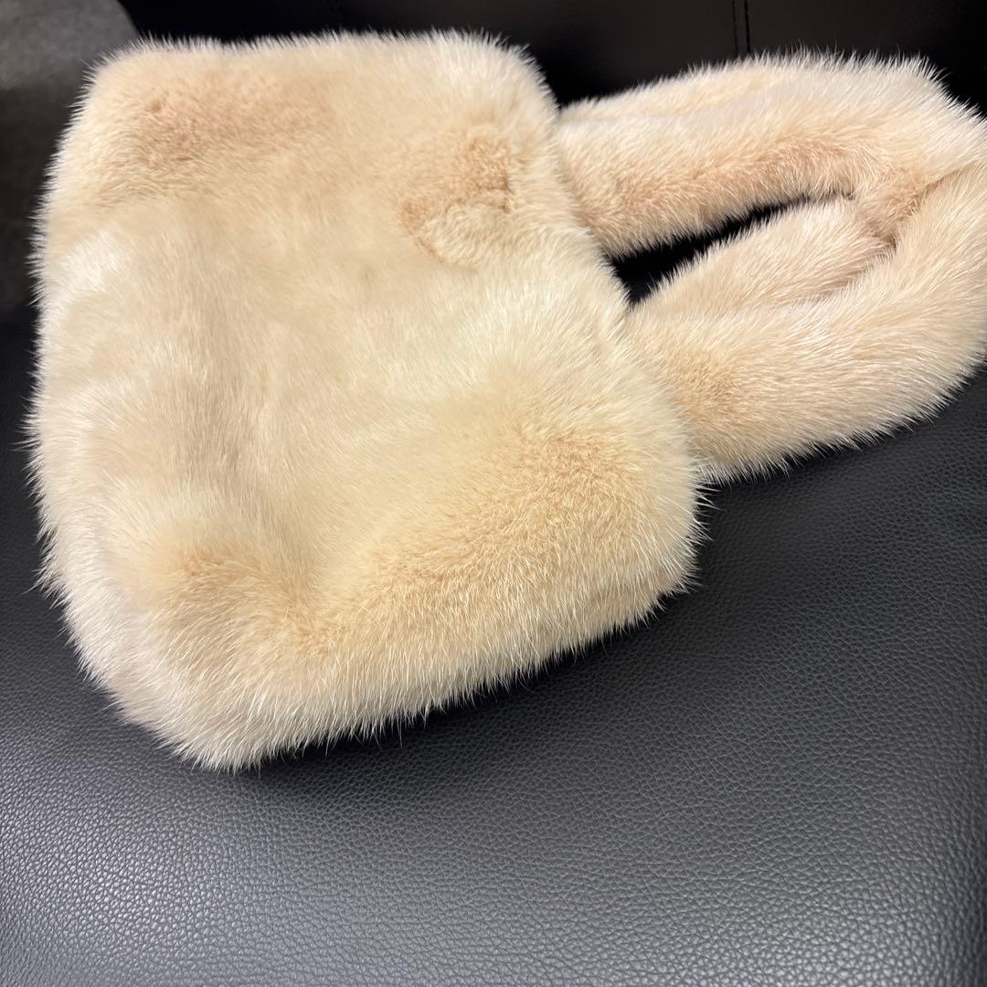 フォクシー　ミンクハンドバッグ　ピンクベージュ