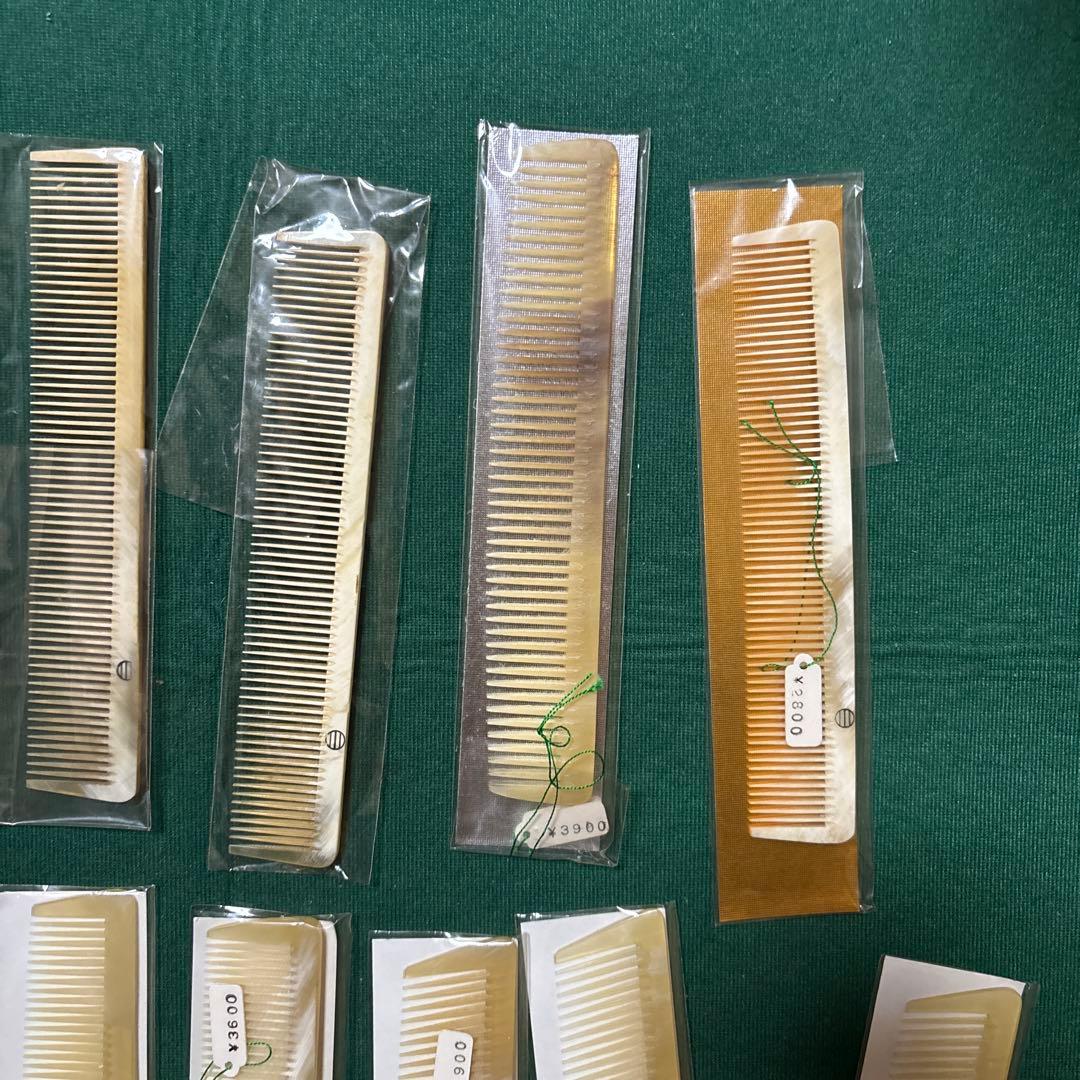 未使用 水牛の角 櫛 くし ヘアカットコーム 理容 昭和 手造り 15本