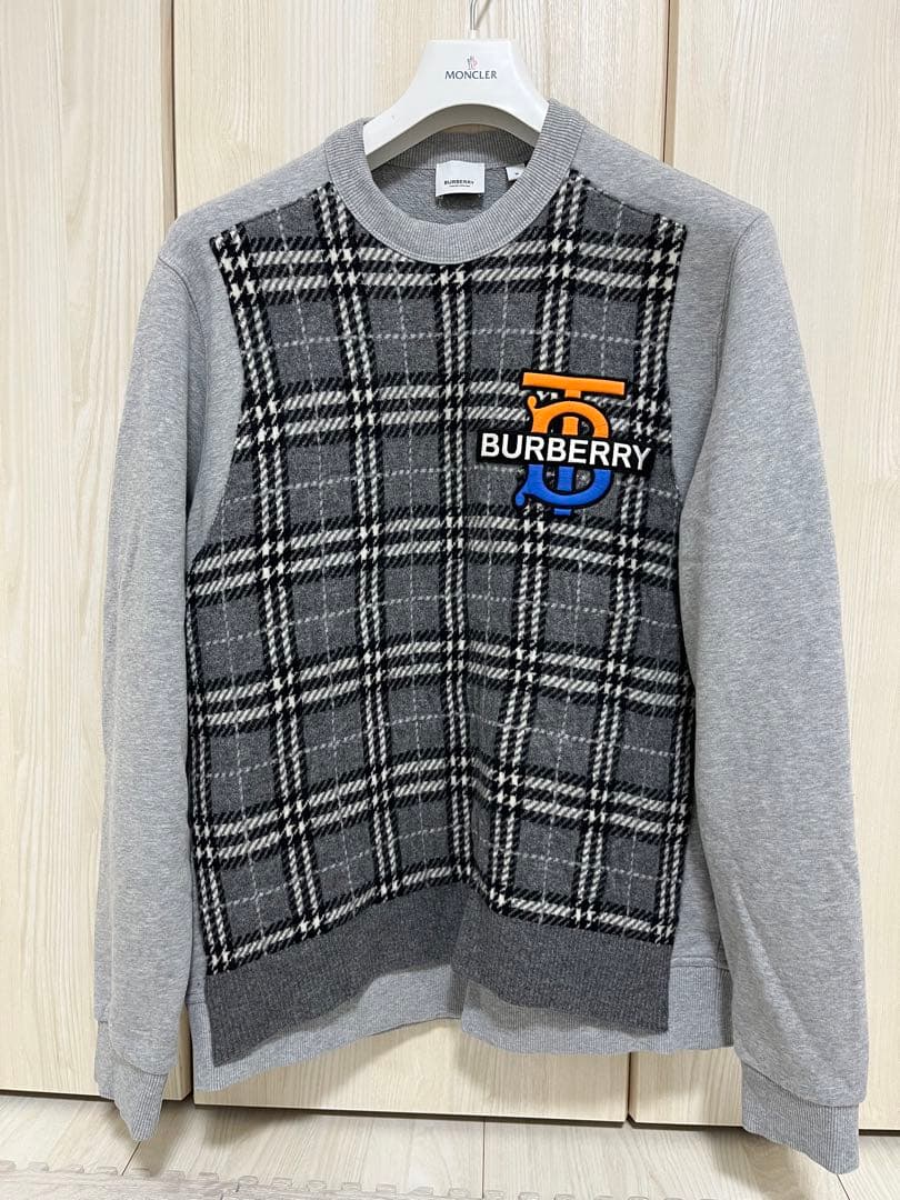 Burberry　バーバリー　ビックロゴ　ニット　スウェット　美品　サイズ：Ｍ