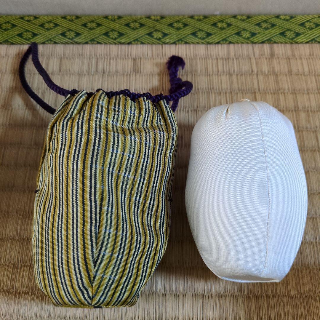 茶道具　「高取茶入」 　　　　　　鬼丸雪山　作