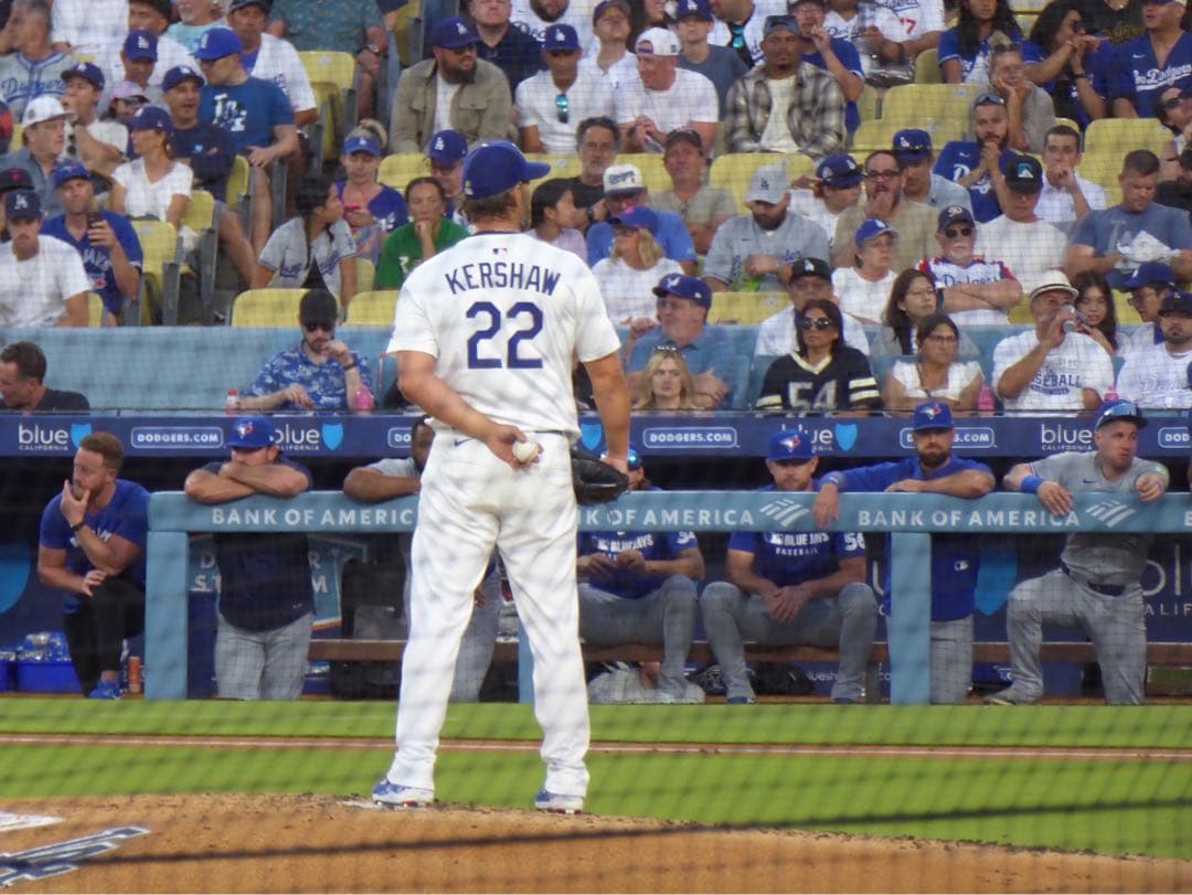 コービーブライアント　ボブルヘッド　非売品　フィギュア