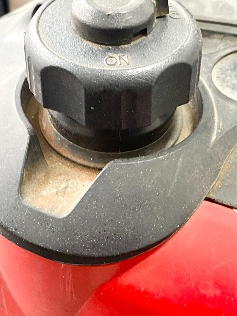 shindaiwa 新ダイワ 100V インバーター発電機 iEG1600M-Y