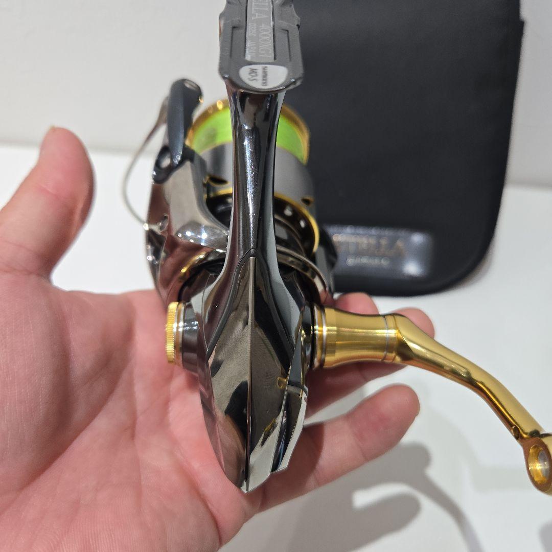 14STELLA 4000XG スピニングリール 専用ケース付き