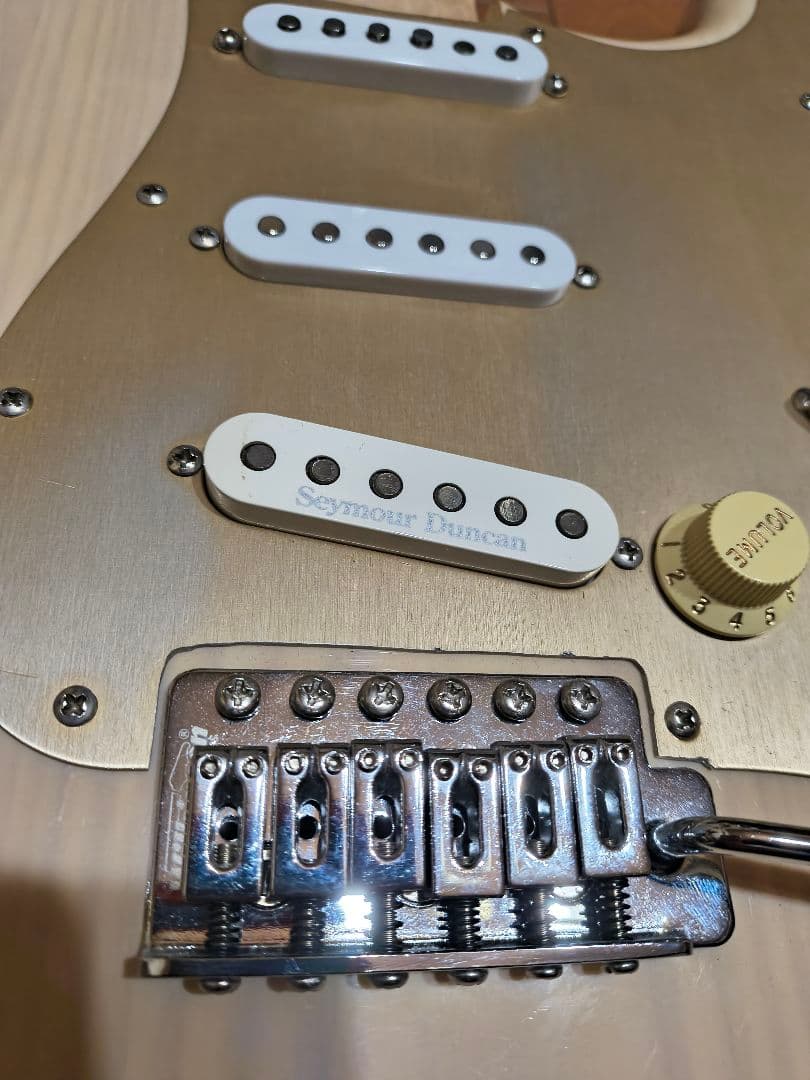 Seymour Duncan搭載エレキギターアッシュボディ