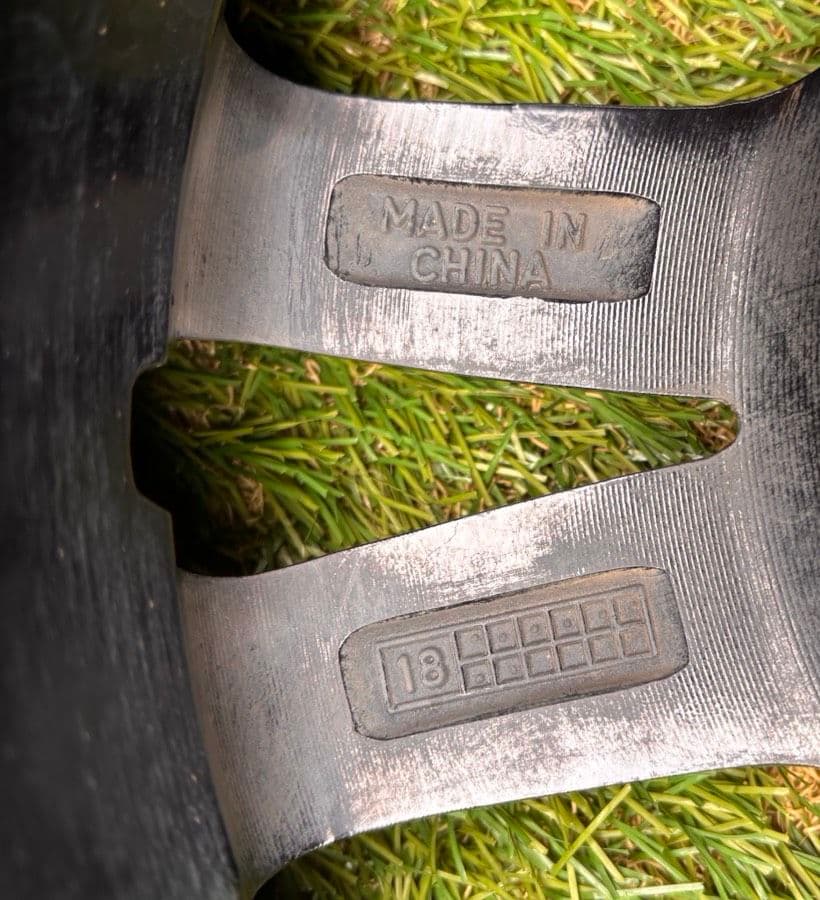 BAHNS TECH 13インチ VRX2付 4本セット