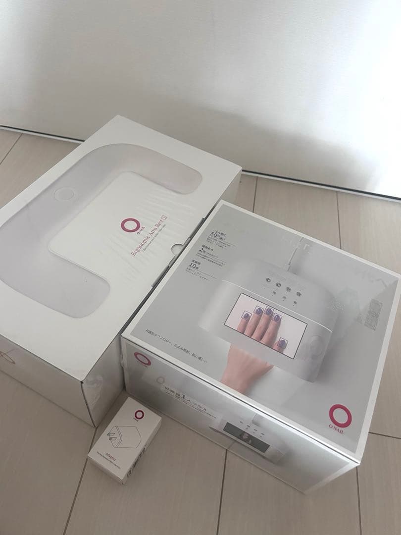 未開封　AIネイルライト＆アームレスト付 ONAIL