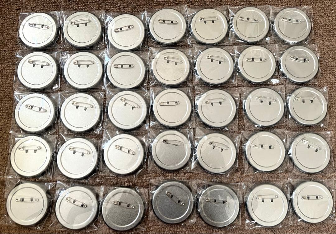 影片みか 星之所向 缶バッジ