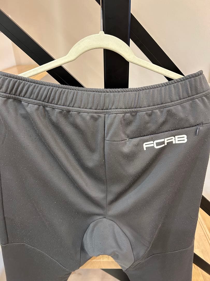 セットアップ　FCRB エフシーレアルブリストル　スウェット