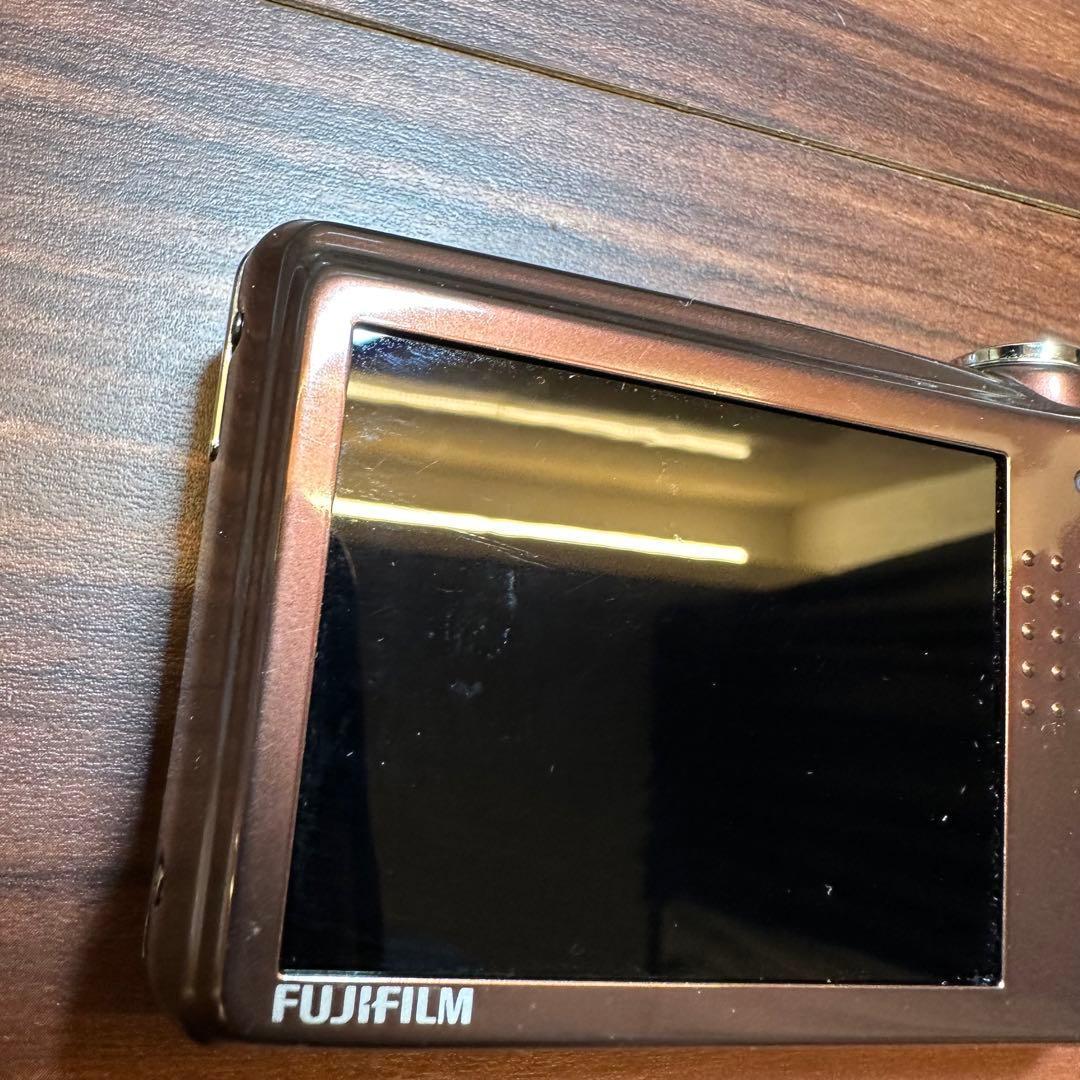 FUJIFILM FinePix F70 EXR デジカメ 5336