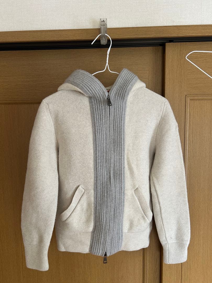 価格交渉OK‼️モンクレール　ニットアウター