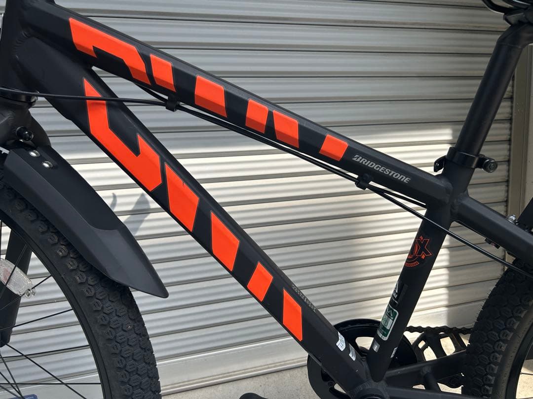 BWXマウンテンバイク 26インチ　ガンメタリック＆オレンジ