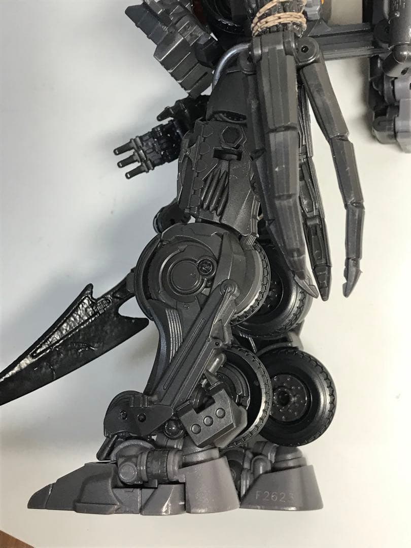 トランスフォーマー　スカージ　SS-109 ビースト覚醒 スタジオシリーズ