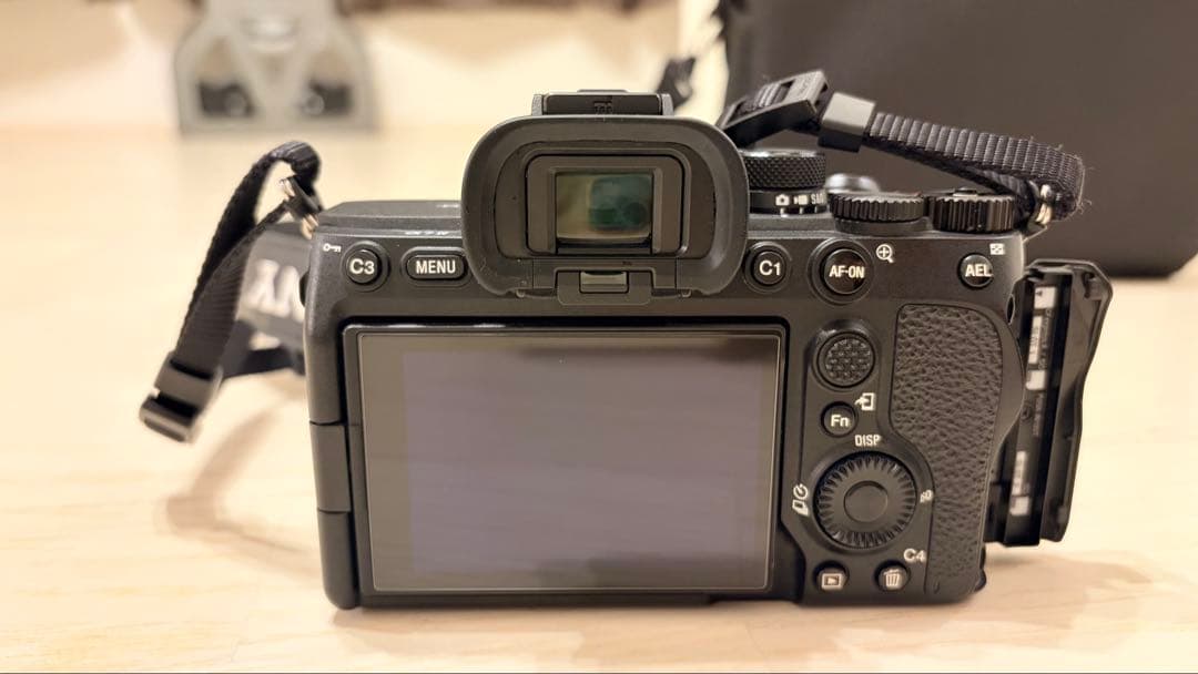 【Nami】SONY ミラーレス 一眼 カメラ α7IV ボディ ブラック