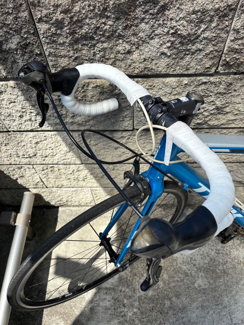 Trek ONE SERIES 1.2 ロードバイク