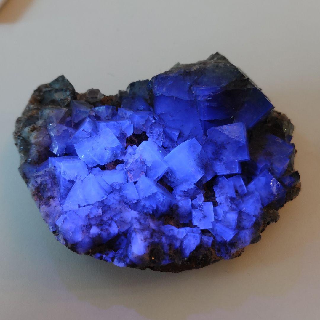 希少　イギリス・ロジャリー鉱山産　フローライト　　カラーチェンジ　蛍石