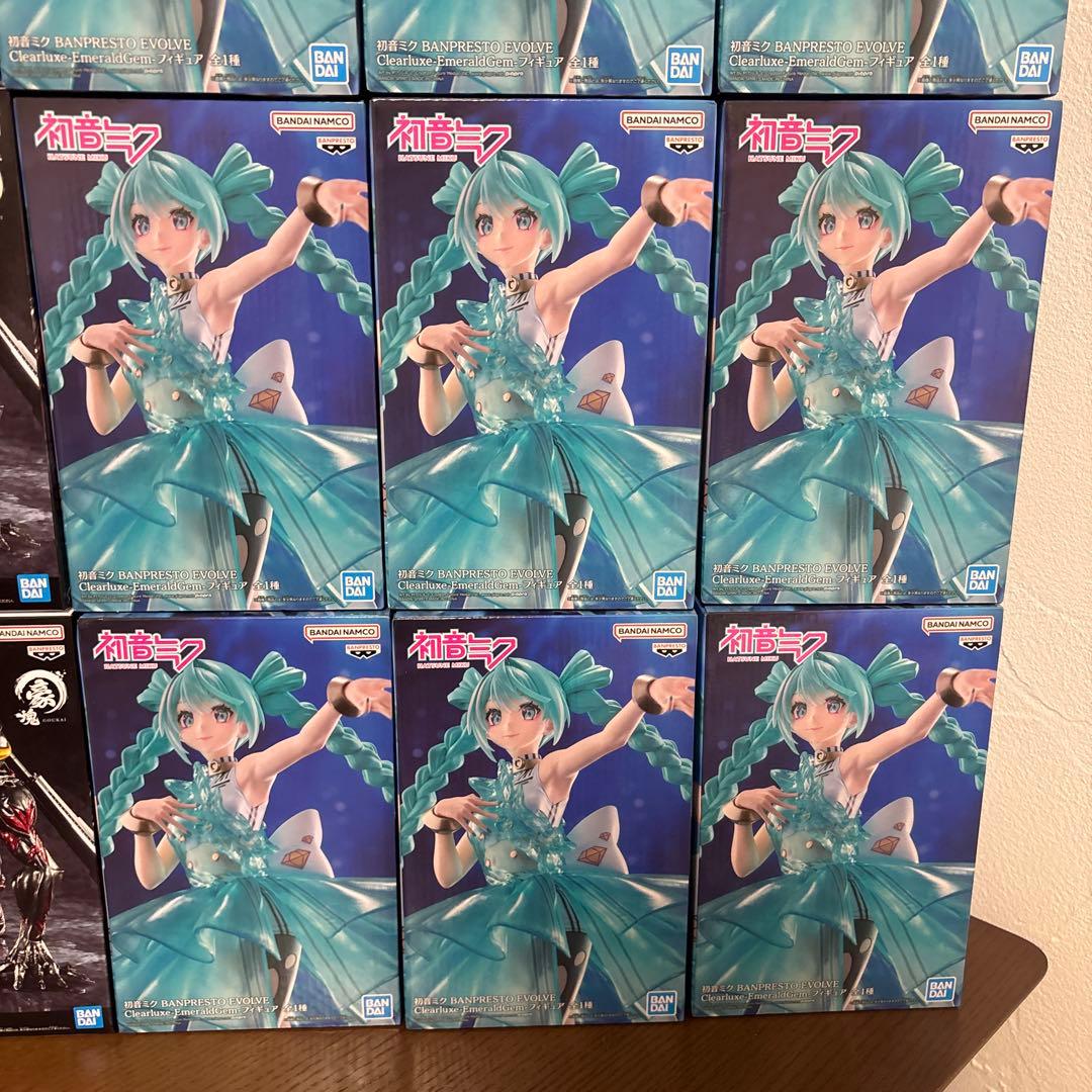 【新品未開封】 初音ミク　フィギュア　まとめ売り　20個セット