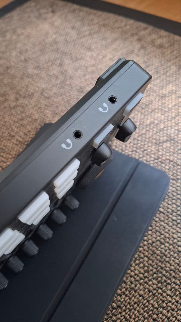 MAONO MODEL -AME2 インターフェース