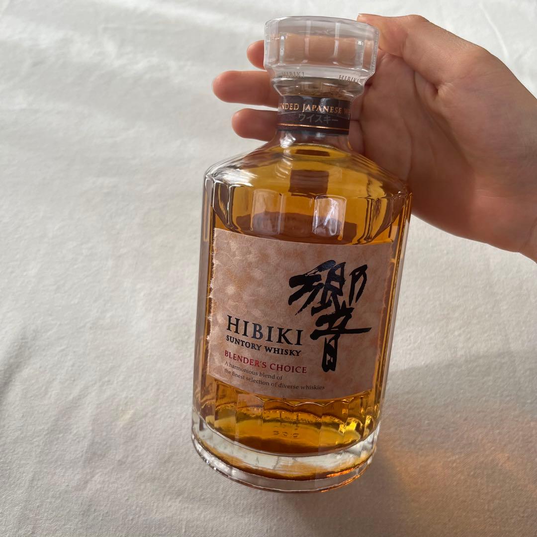 HIBIKI サントリーウイスキー700ml 響