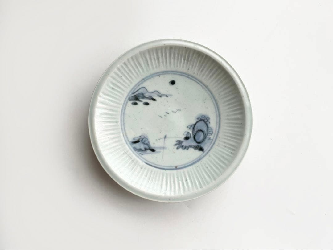 骨董　アンティーク　初期伊万里　染付　独釣図　鎬縁　六寸皿　丸皿　古伊万里　完品