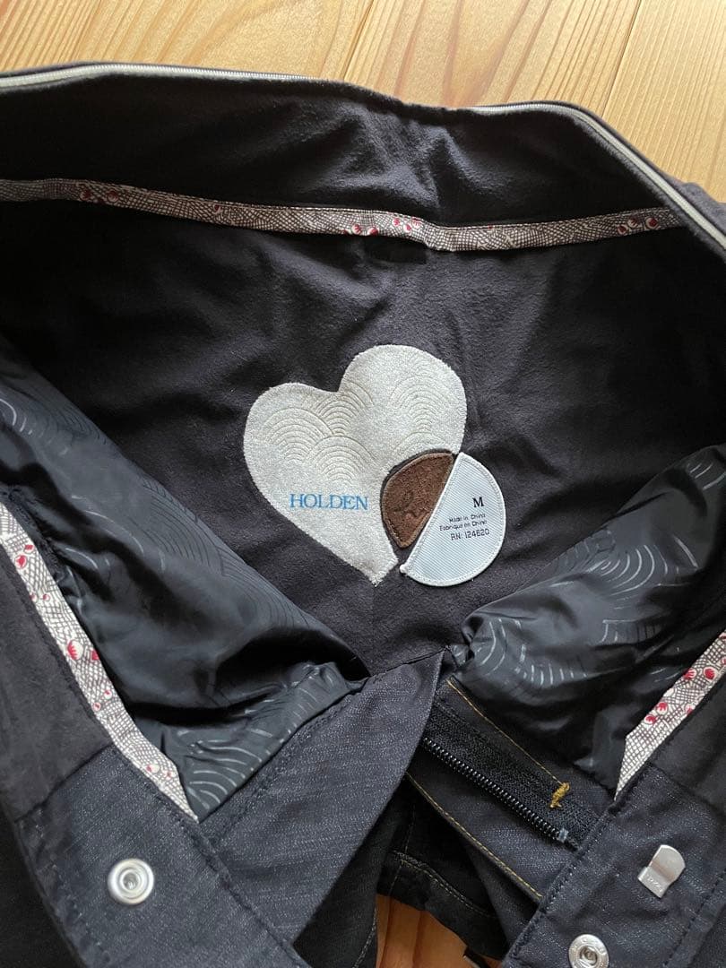 【HOLDEN】レディース スノーボードウェア 上下セット ⭐︎送料込み