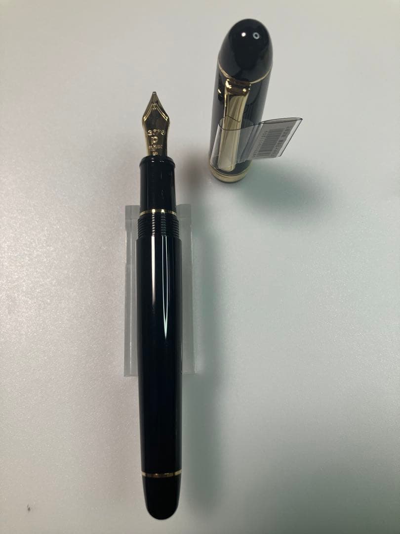 PLATINUM　#3776　センチュリー　ブラックインブラック　ミュージック