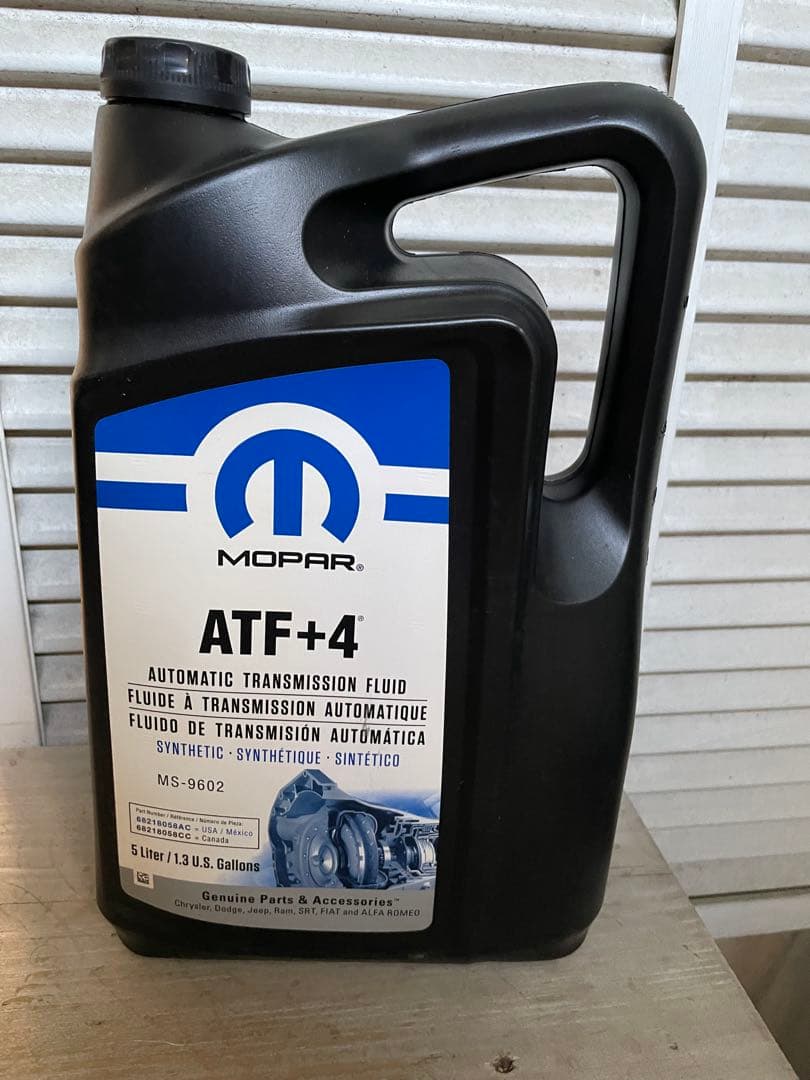 MOPAR モパー　ATF +4 5L チャレンジャー　300c dodge