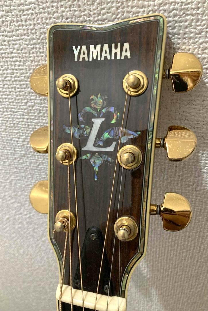 み*ん様 Yamaha LL-33J　ハードケース付　エレアコジャンク品