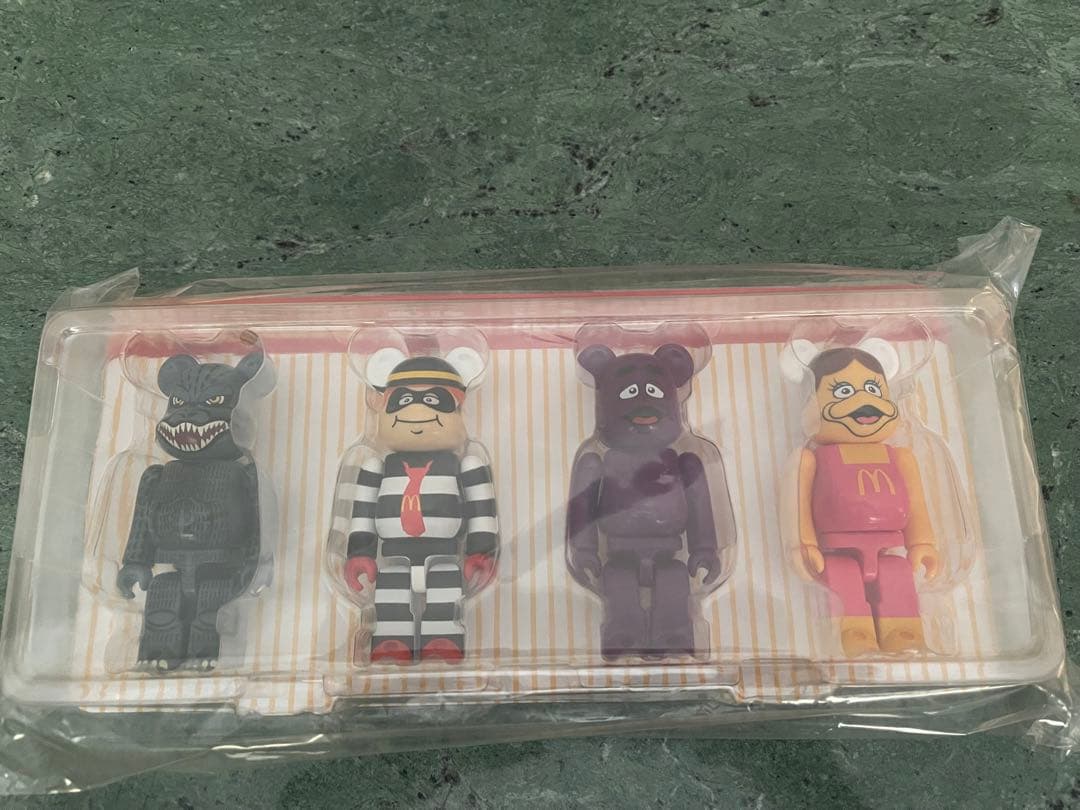 ゴジラＶＳマクドナルドbe@RBRICK