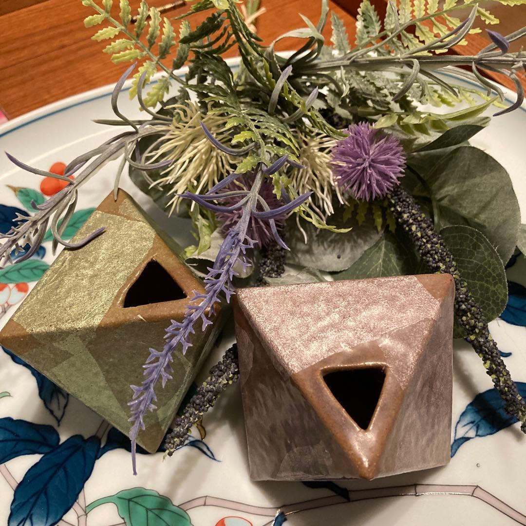 一輪挿しペア　12年前に買いました。焼きが美しいです。素朴で置き方に工夫できます