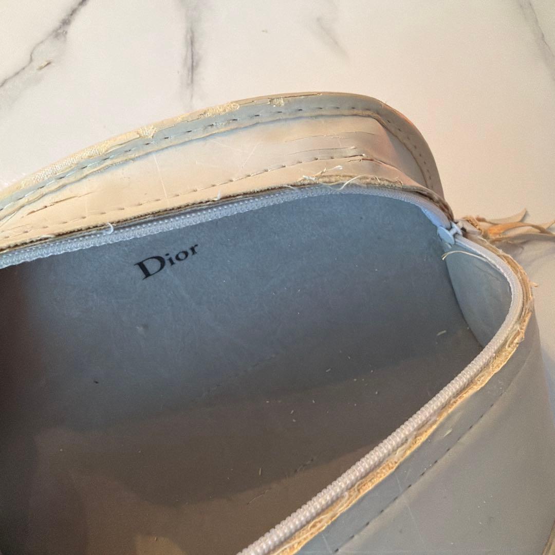 Dior ホワイトサングラス ケース付き