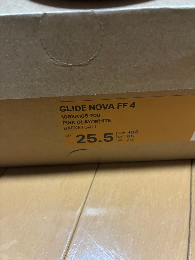 ASICS グライドノヴァff4