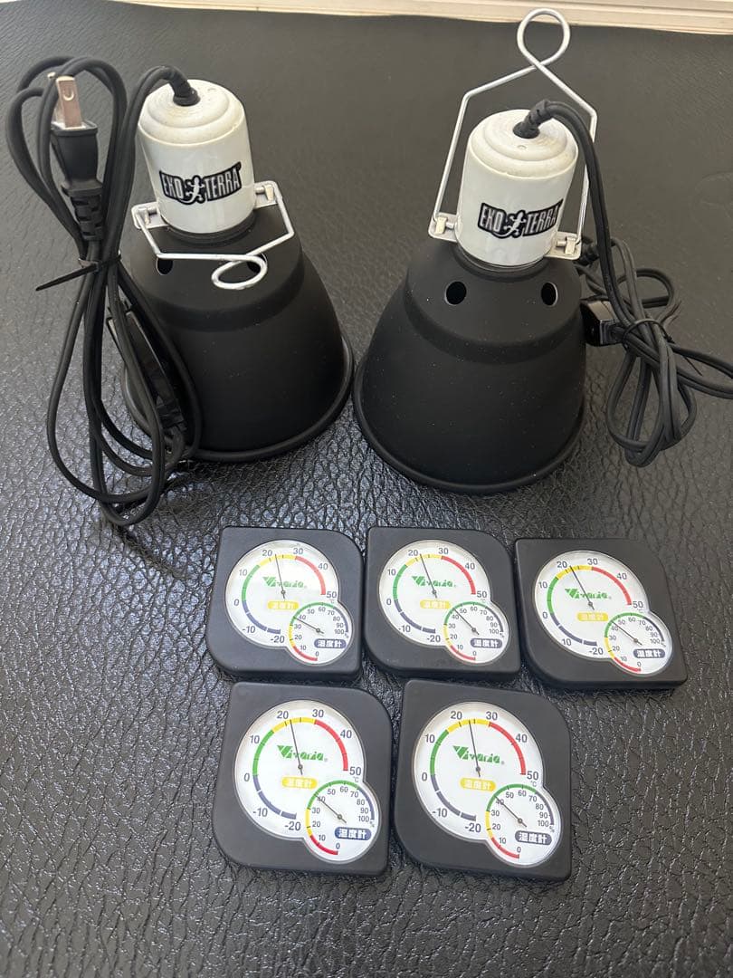 爬虫類用品　まとめ売り　モンスーンソロ　ライトドーム　パネルヒーター　加湿器