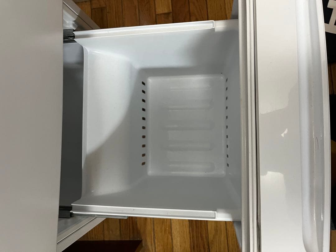 送料込み ノンフロン冷凍冷蔵庫 YRZ-F15L 156L 日付指定・開梱・設置