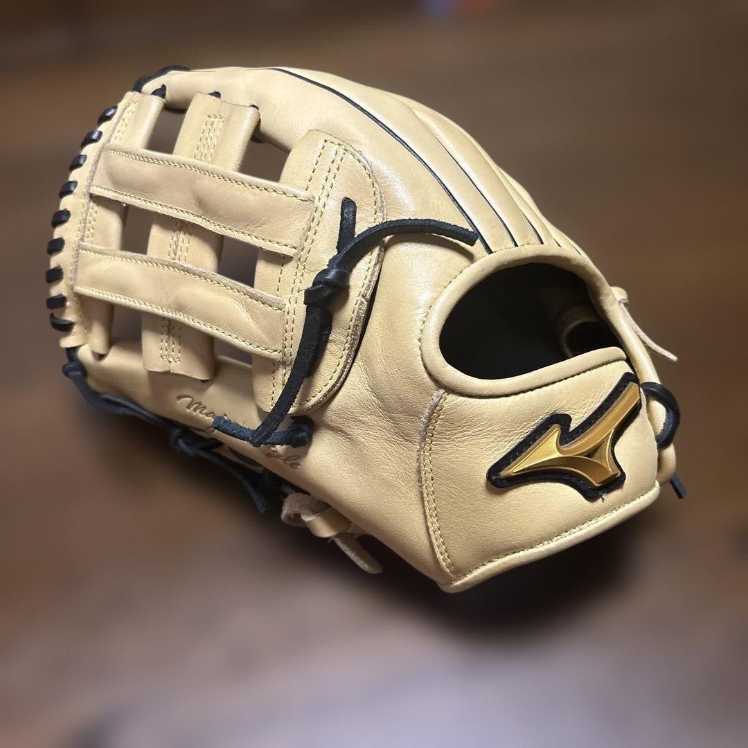 未使用 ミズノ メジャースタイル 軟式 外野手用グローブ 左投げ