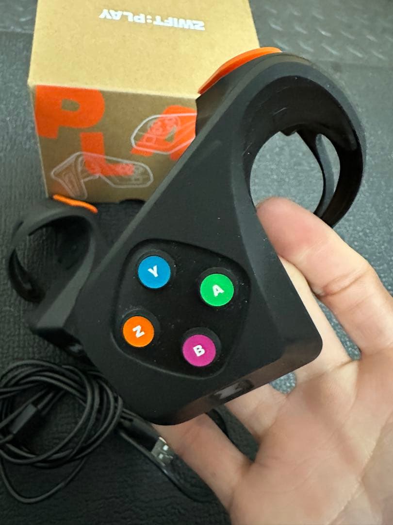 ZWIFT PLAY コントローラー