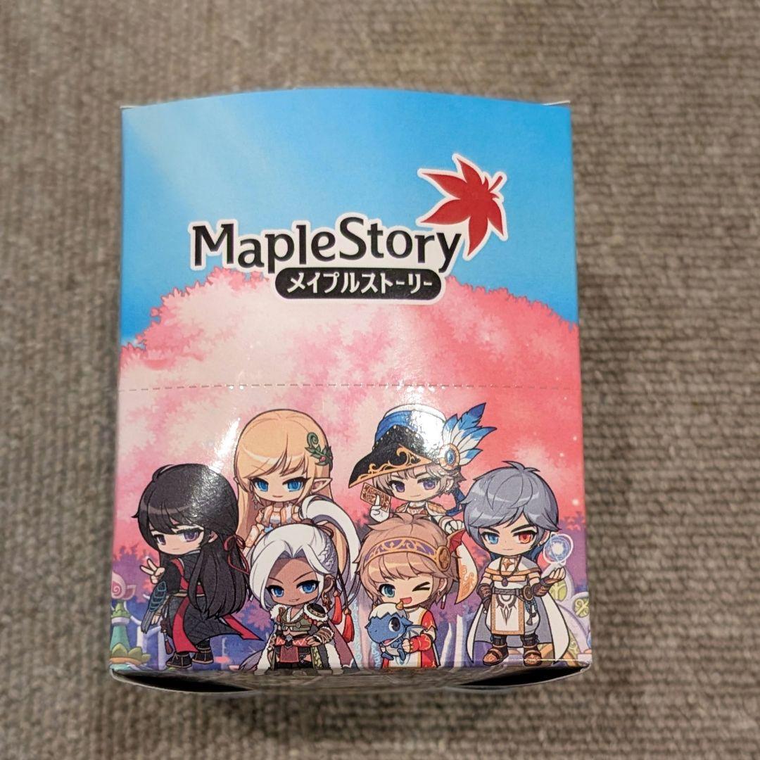 MapleStory キャラクター缶バッジ 12個