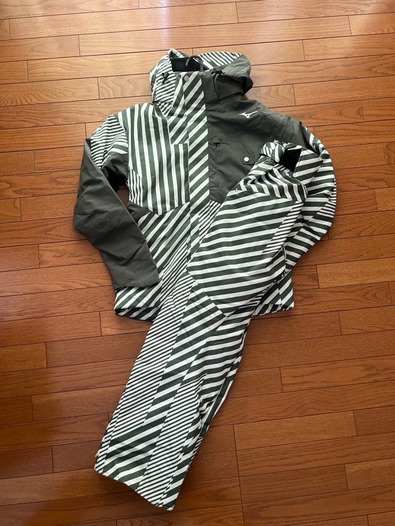 ミズノスキーウェア